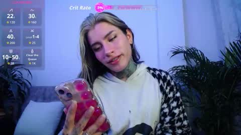 luciiana online show from 29, 9, 2025