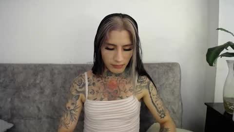 luciiana online show from 5, 3, 2026