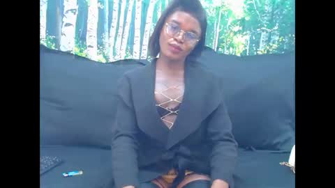 Snapshot of lucile_carrie chatting on 9, 6, 2026 Lucile Carrie online show from 9, 6, 2026