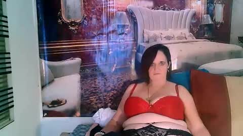 Snapshot of luciousgrace chatting on 21, 2, 2025 Grace online show from 21, 2, 2025
