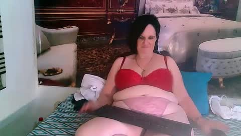 Snapshot of luciousgrace chatting on 27, 2, 2025 Grace online show from 27, 2, 2025