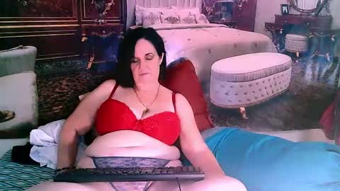 Snapshot of luciousgrace chatting on 4, 3, 2025 Grace online show from 4, 3, 2025