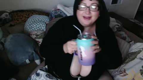 lucklucybbw online show from 11, 1, 2025