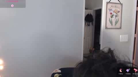 Snapshot of lucklucybbw chatting on 14, 1, 2026 lucklucybbw online show from 14, 1, 2026