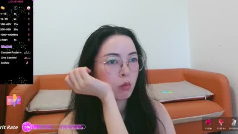 Snapshot of luckrose chatting on 18, 5, 2026 Jinn online show from 18, 5, 2026