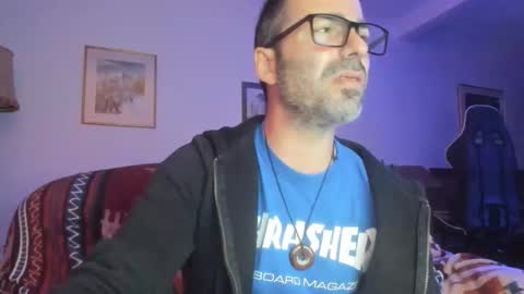 Snapshot of luckydrakex chatting on 11, 9, 2025 Lucky online show from 11, 9, 2025