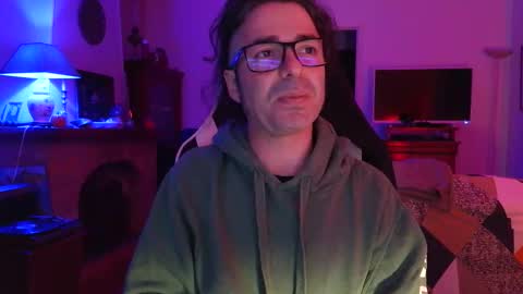 Snapshot of luckydrakex chatting on 27, 10, 2025 Lucky online show from 27, 10, 2025