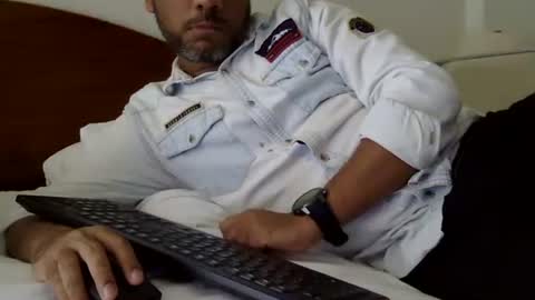 Snapshot of luckyfinalone chatting on 17, 11, 2025 luckyfinalone online show from 17, 11, 2025