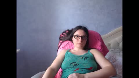 luckylinda23 online show from 8, 6, 2026