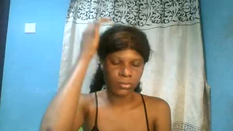 Snapshot of luckymadequeen chatting on 29, 7, 2026 Gloria online show from 29, 7, 2026