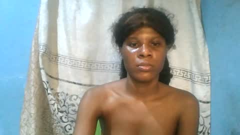 Snapshot of luckymadequeen chatting on 2, 8, 2026 Gloria online show from 2, 8, 2026