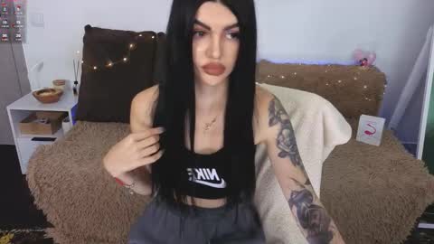 Monika online show from 13, 9, 2025