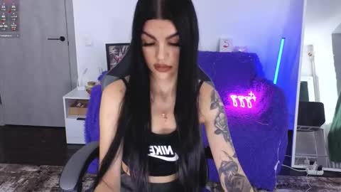 Monika online show from 30, 11, 2025