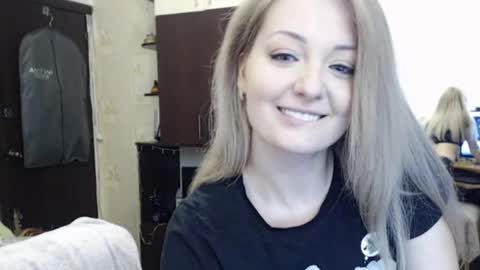 Snapshot of luckyshotgirl chatting on 15, 2, 2025 LuckyShot online show from 15, 2, 2025