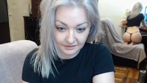 Snapshot of luckyshotgirl chatting on 10, 7, 2026 LuckyShot online show from 10, 7, 2026