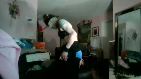 luckytrustme online show from 22, 4, 2026