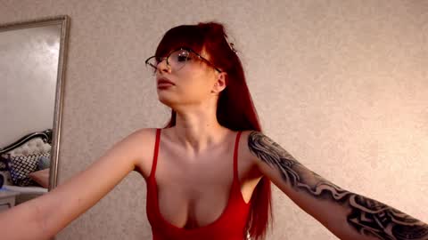 Mia online show from 18, 12, 2024