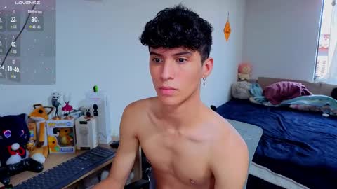 Lu Independent Model online show from 16, 11, 2025