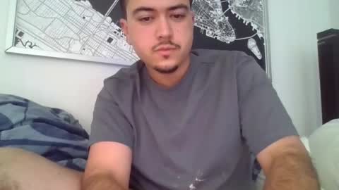 Snapshot of lucrativebong chatting on 2, 8, 2026 Zack online show from 2, 8, 2026