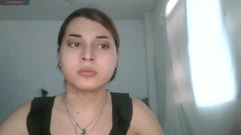 Lucrecia... new accout...OFS LU 21 online show from 19, 2, 2025