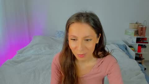 Snapshot of lucy__ray chatting on 7, 5, 2026 lucy__ray online show from 7, 5, 2026