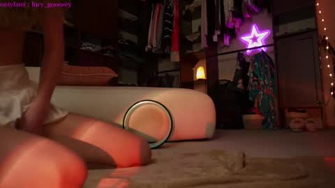 Lucy. online show from 15, 1, 2025