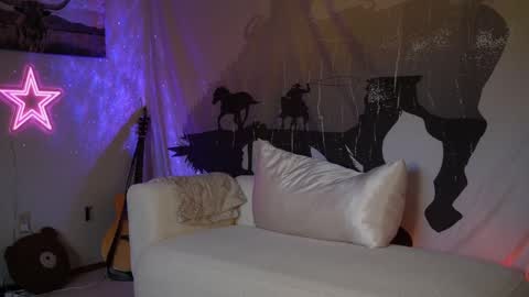 Lucy. online show from 10, 3, 2025