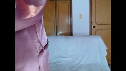  SleepyAbuela online show from 25, 2, 2026