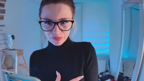 Snapshot of lucy_priincess chatting on 14, 12, 2024 lucy online show from 14, 12, 2024