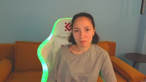 Snapshot of lucy_sweetyy chatting on 4, 6, 2026 lucy_sweetyy online show from 4, 6, 2026