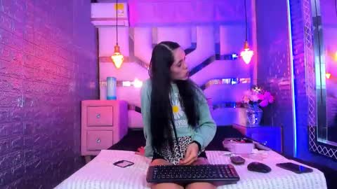 Snapshot of lucy_unlimited chatting on 25, 4, 2026 Lucy unlimit come back here online show from 25, 4, 2026