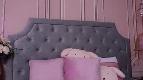 LucyAddison online show from 19, 3, 2026