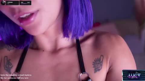 Snapshot of lucyallenx chatting on 13, 9, 2025 Lucy Alien online show from 13, 9, 2025