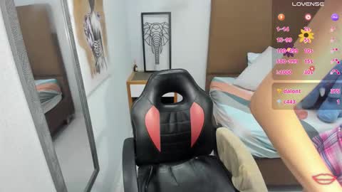 L U C Y  online show from 13, 1, 2025