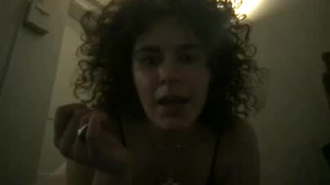 lucydreamsx2 online show from 10, 4, 2026