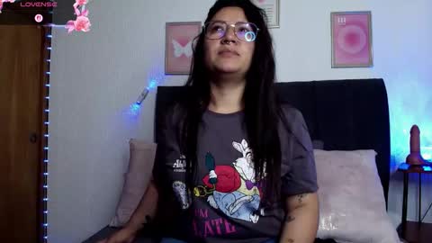 Snapshot of lucyfer_111 chatting on 27, 5, 2026 sam online show from 27, 5, 2026