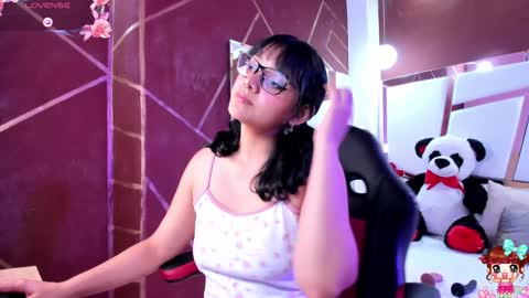 Instagramlucyluy10 online show from 4, 12, 2024