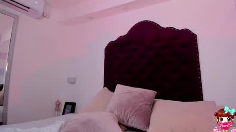 Instagramlucyluy10 online show from 15, 2, 2025