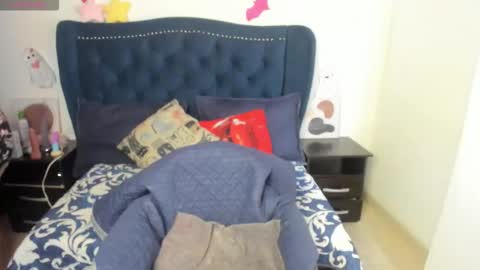 Lucy Petit online show from 17, 10, 2025