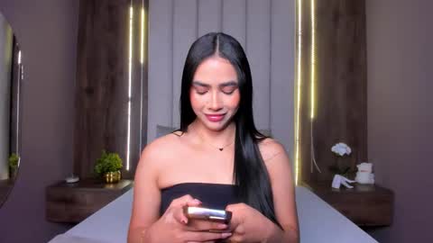 Snapshot of lucysalvatore chatting on 19, 9, 2025 Lucy online show from 19, 9, 2025
