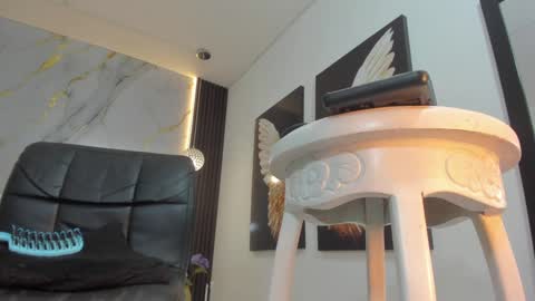 Luciana online show from 21, 12, 2024