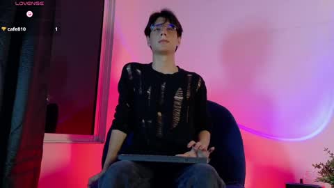 Snapshot of lui_x_dust chatting on 30, 5, 2026 Lui online show from 30, 5, 2026