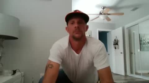 luiggii0904 online show from 1, 2, 2025