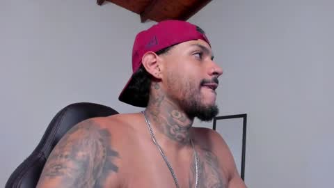 Luigi Vitale online show from 4, 4, 2026