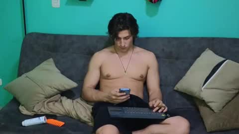 Snapshot of luigisb chatting on 25, 2, 2025 Luigi online show from 25, 2, 2025