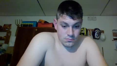 Snapshot of luis2423 chatting on 3, 12, 2024 A slave to the mistress.. un esclavo para las amas dominantes. online show from 3, 12, 2024