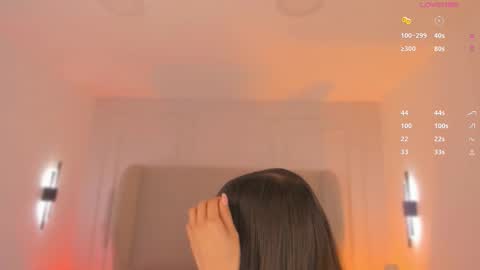 L U I S A online show from 27, 11, 2025