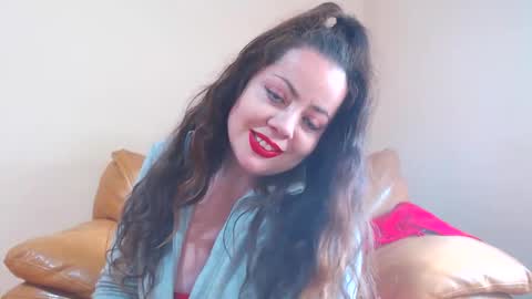 Snapshot of luisahornydoll chatting on 14, 5, 2026 Cassie online show from 14, 5, 2026