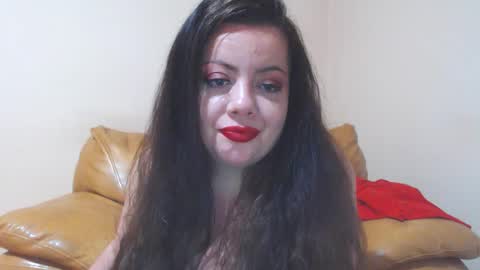 Snapshot of luisahornydoll chatting on 27, 5, 2026 Cassie online show from 27, 5, 2026