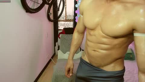 Snapshot of luisfernikesportboy chatting on 21, 4, 2026 Luis Fer PVT IS OPEN online show from 21, 4, 2026